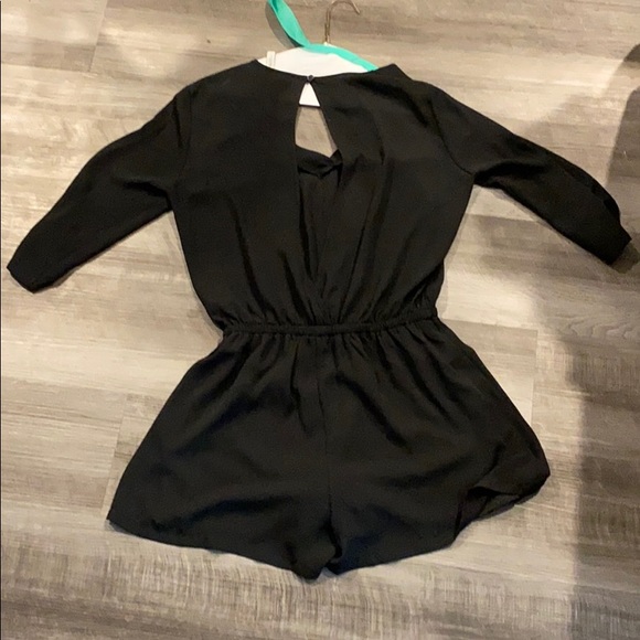 Open back black romper - Picture 3 of 3